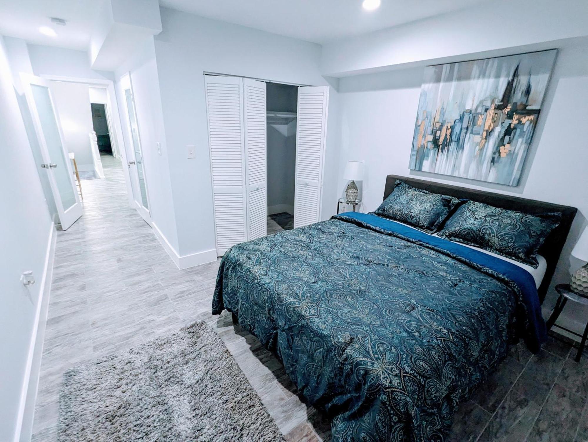 Apartment Luxurious 3 Bedroom With A Beautiful Balcony